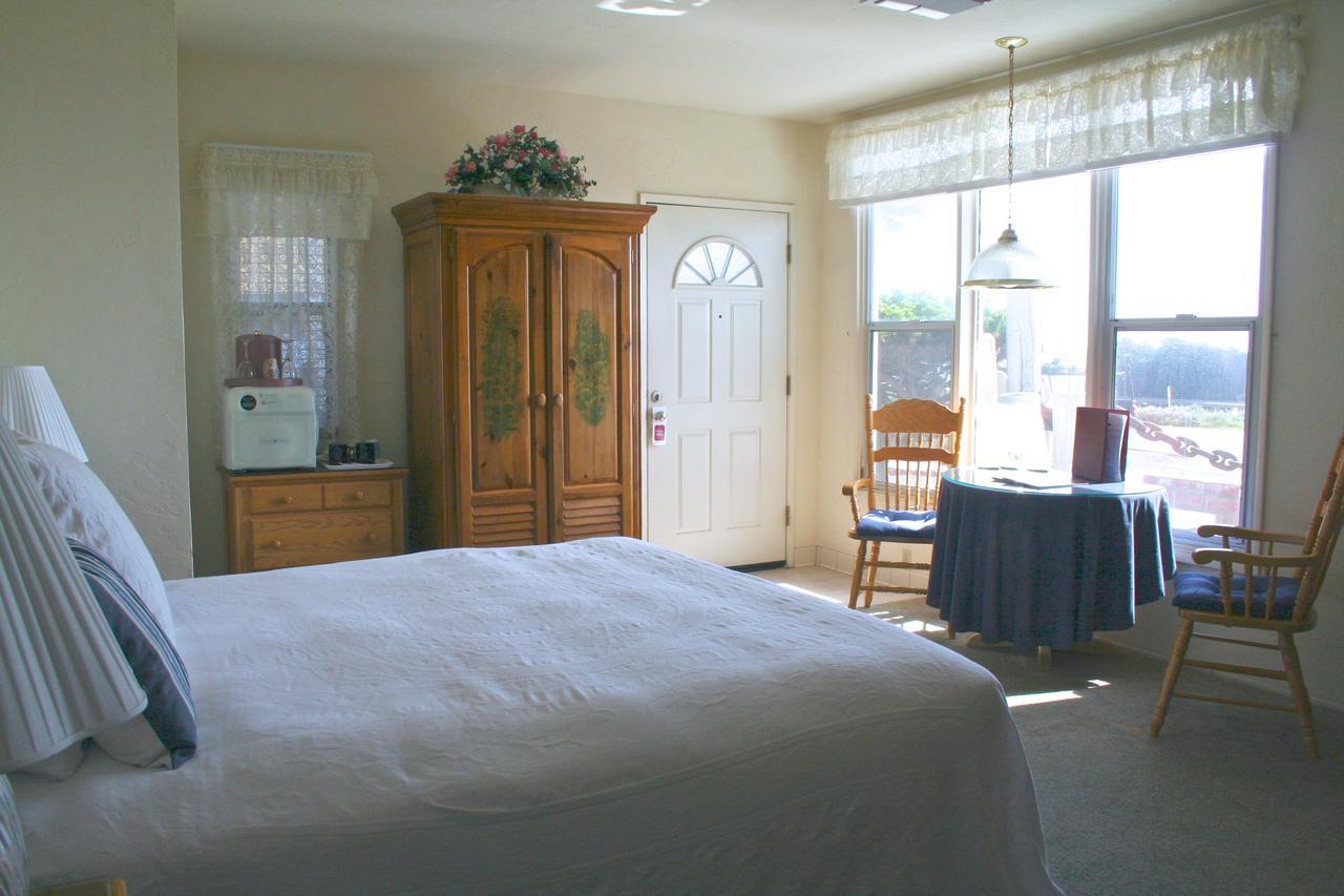 Captain'S Cove Inn Cambria Extérieur photo